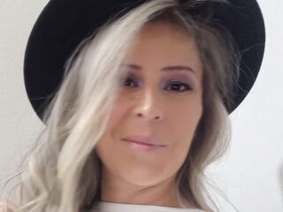 AlayaaContee recorded online live