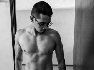 JoseAragon pics recorded camshow