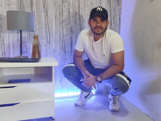 JuanCarlos ass videos pics